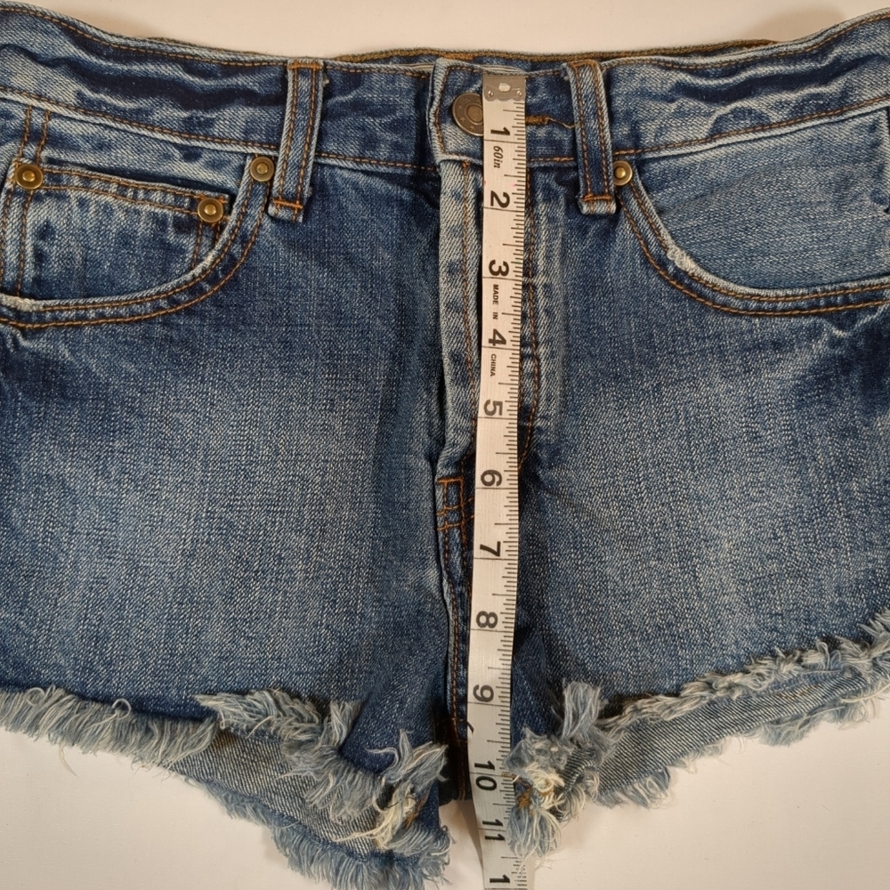 Free People denim shorts, size W24 - Picture 6 of 7